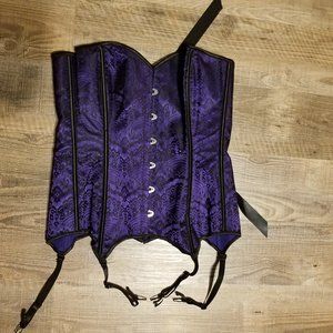 Women's Adore Me corset, size L, purple & black
